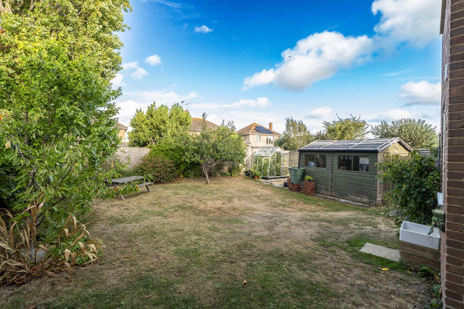 Nutley Close, Goring-By-Sea, Worthing